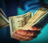 Dhiman Chakma IAS Officer Caught Red Handed Taking Bribe in Odisha