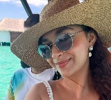 Keerthy Suresh's Maldives Diaries with hubby Antony Thattil is pure couple goals