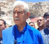Amarnath Yatra: J&K L-G visits Baltal base camp, inspects arrangements