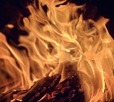 Man Attempts Suicide in Girlfriends Funeral Pyre in Nagpur
