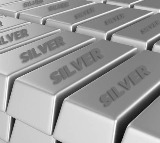 Silver hits fresh all-time high on MCX amid geopolitical tensions