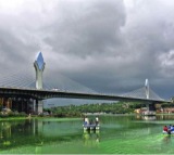 Young woman jumps to death from Hyderabad’s cable bridge