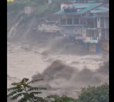 Himachal Pradesh Floods Parvati River Overflows Landslides Disrupt Highway