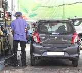62 Lakh Vehicles Affected by New Petrol Diesel Ban In Delhi