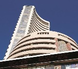 Stock Markets Close in Losses Amid US Tariff Deadline Fears