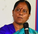 Konda Surekha meets Meenakshi Natarajan Amid Warangal Congress Conflicts