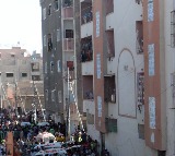 Pakistan: Death toll in building collapse jumps to 27