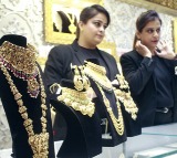Silver hits record Rs 1.15 lakh per kg, gold crosses Rs 1 lakh mark again
