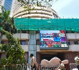Indian stock market ends lower amid selling in IT, realty stocks