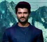 Actor Vijay Deverakonda appears before ED in betting apps case