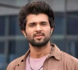 Vijay Deverakonda Attends ED Inquiry