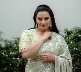 Shweta Menon faces case for allegedly acting in obscene content