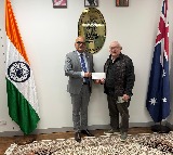Peter Friedlander honored for promoting Hindi in Australia