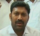 YS Avinash Reddy and Bhaskar Reddy Served Notices