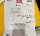 Akhilesh Yadav Expels MLA Pooja Pal for Praising Yogi Adityanath