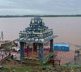 Bhadrachalam Godavari River Water Level Reaches 518 Feet
