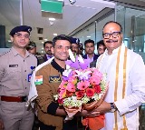 Shubhanshu Shukla arrives in Lucknow to a hero's welcome