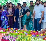 Jagan, Sharmila pay tributes to father YSR on his death anniversary