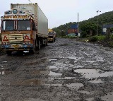Bangalore startup CEO Shikhar offers iPhone for fixing roads