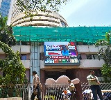 Stock market ends lower after volatile session amid IT selloff, H-1B visa concerns