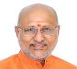 V-P Radhakrishnan, Rahul Gandhi express condolences over stampede in TN