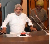 Telangana Assembly Speaker begins hearing on disqualification petitions
