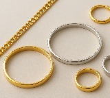 Gold Price Reaches New Peak in Hyderabad Markets