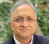 Historian Ramachandra Guha selected for Mahatma Gandhi Seva Award – Karnataka