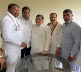 Ponnam Prabhakar Apologizes to Addluri Lakshman Kumar