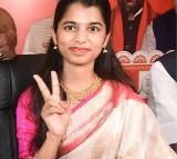 Bihar Assembly polls: Singer Maithili Thakur gets BJP ticket from Alinagar constituency