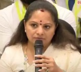 Kavitha to tour 33 districts without KCR photo