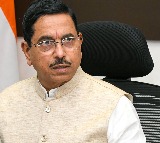 Siddaramaiah ruined K’taka’s economy, claims Union Minister
