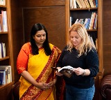 Indian Embassy presents books to Slovak radio and television library