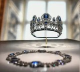 How is it possible to sell stolen jewelry from museums experts explain