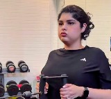 Anshula Kapoor reflects on the love-hate relationship with her body