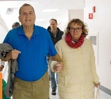 Pig Kidney Keeps American Tim Andrews Alive for 271 Days