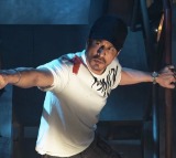 SRK's reply to a fan asking for a room in Mannat is hilarious