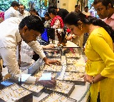 Gold records 2nd weekly loss amid hopes of US trade deals with India, China