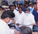 Ponnam Prabhakar Announces Compensation for Chevella Accident Victims