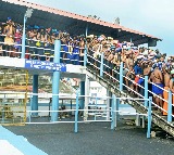 Kerala HC orders ban on chemical kumkum, plastic shampoo sachets at Sabarimala