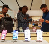 India’s smartphone market at 5-year high, Apple logs highest-ever quarterly shipments