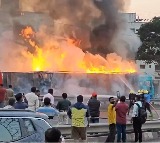 Pune Accident 8 Dead in Container Collision Near Navale Bridge
