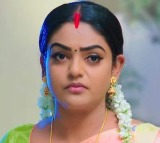 Vantalakka Premi Viswanath Missing Husband and Children Due to Busy Schedule