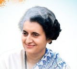 'Grandma, you are my ideal': Priyanka on Indira Gandhi's birth anniversary