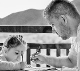 Four Percent of US Children Live Without Parents