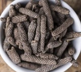 Study Finds Long Pepper Compound Effective Against Colon Cancer