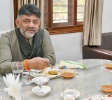 DK Shivakumar Siddaramaiah Meet for Breakfast Amid Karnataka CM Post Dispute