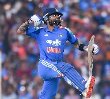 ‘You know where this man stands,’ says Sunil Gavaskar as Kohli breaks major Tendulkar record