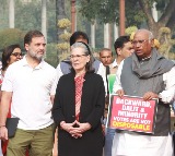 Oppn stages protest in Parliament premises, Rahul and Priyanka lead charge over SIR