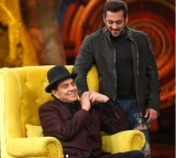 BB 19: Salman Khan breaks into tears, lauds Sunny Deol & Bobby Deol for a dignified farewell to late Dharmendra